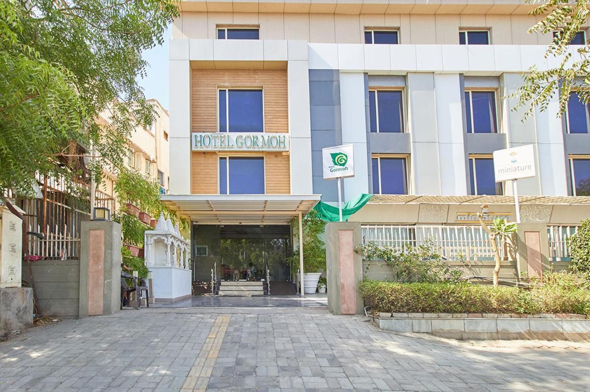 Hotel Gormoh Ahmedabad Buitenkant foto