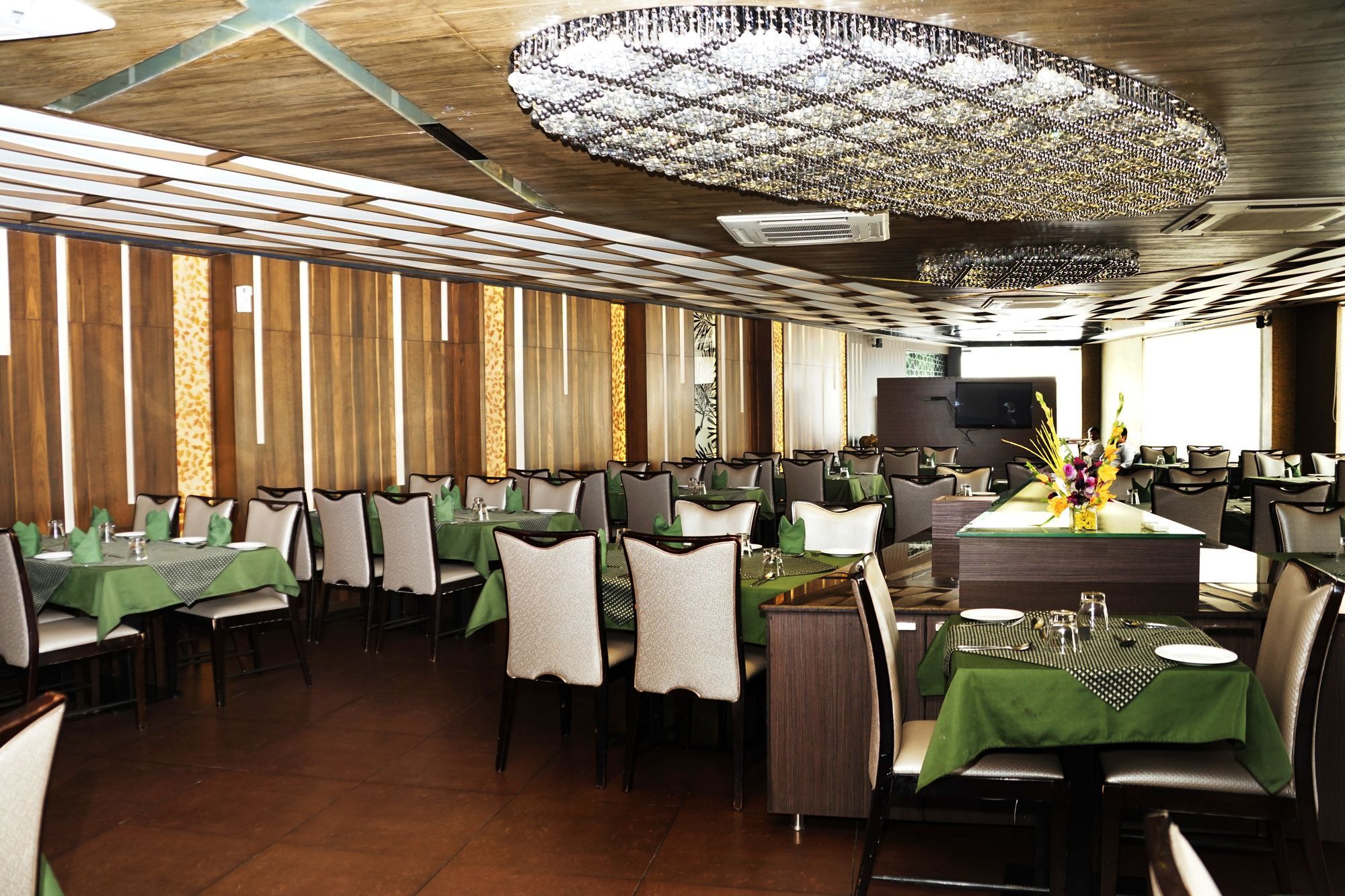 Hotel Gormoh Ahmedabad Buitenkant foto